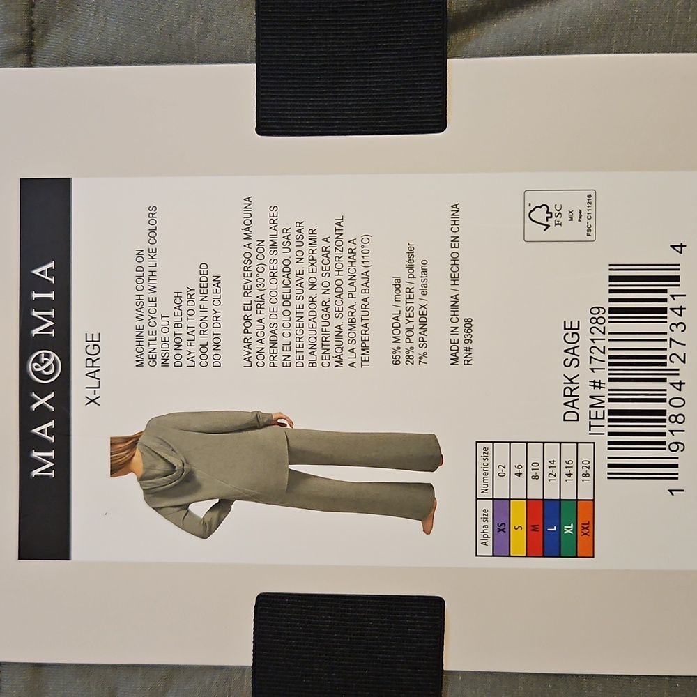 NEW! Max & Mia Green Lounge Set Size XL - Picture 6 of 8